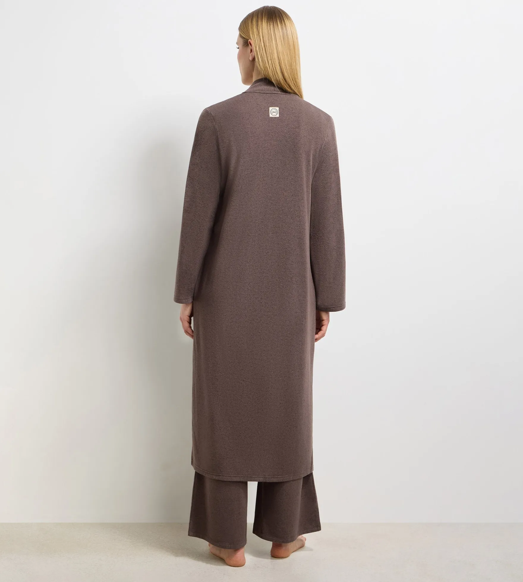 Cardigan long jersey fin marron foncé DIM x Ines de la Fressange