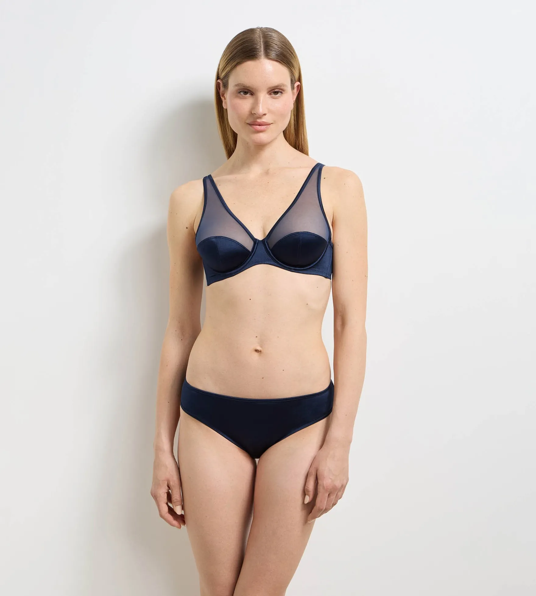 Culotte bleu foncé Dim x Ines de la Fressange