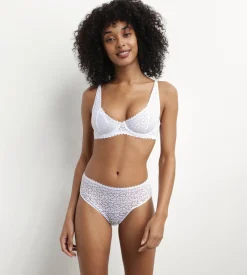 Culotte en dentelle ajourée à motifs floraux Blanc Daily Dentelle