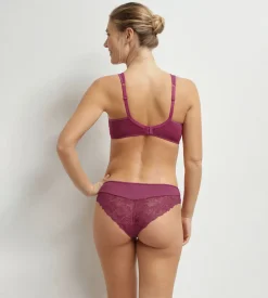 Culotte femme rouge en microfibre et dentelle Generous Essentiel