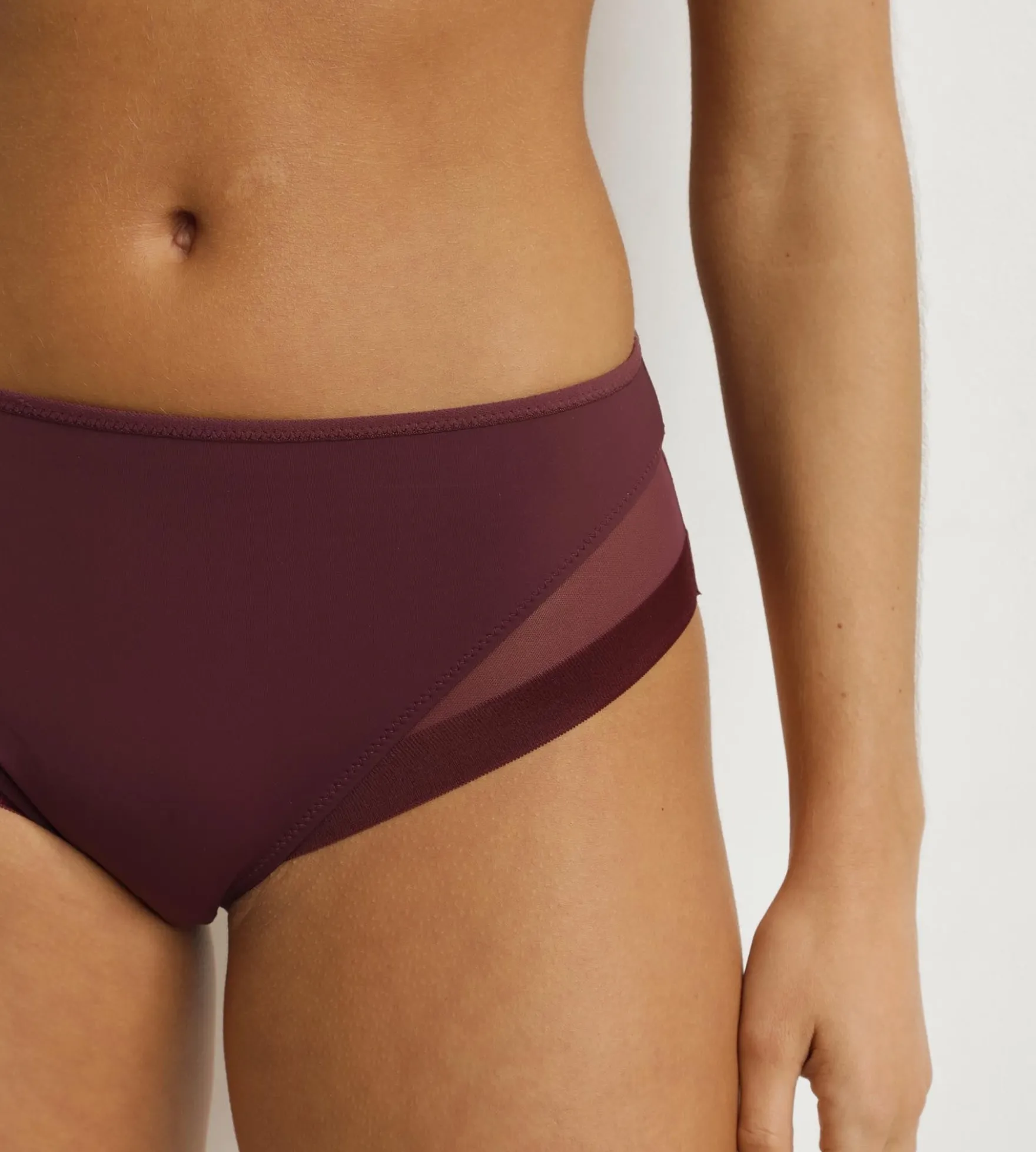 Culotte femme semi-transparente Figue Dim Generous