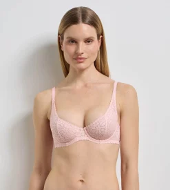 Soutien-gorge à armatures emboîtant rose pétale Daily Dentelle