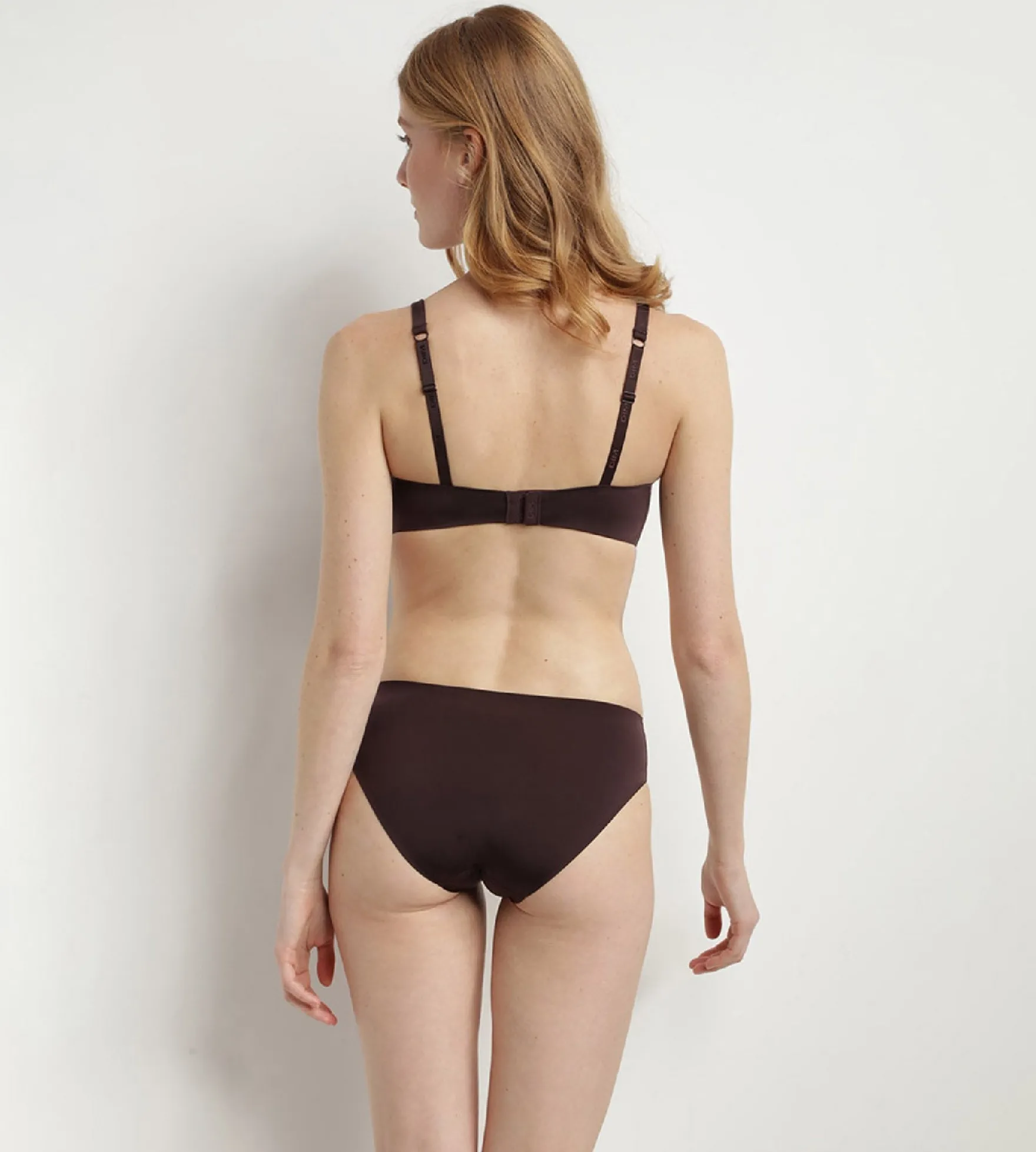 Soutien-gorge triangle ampliforme sans armatures marron InvisiFree Dim