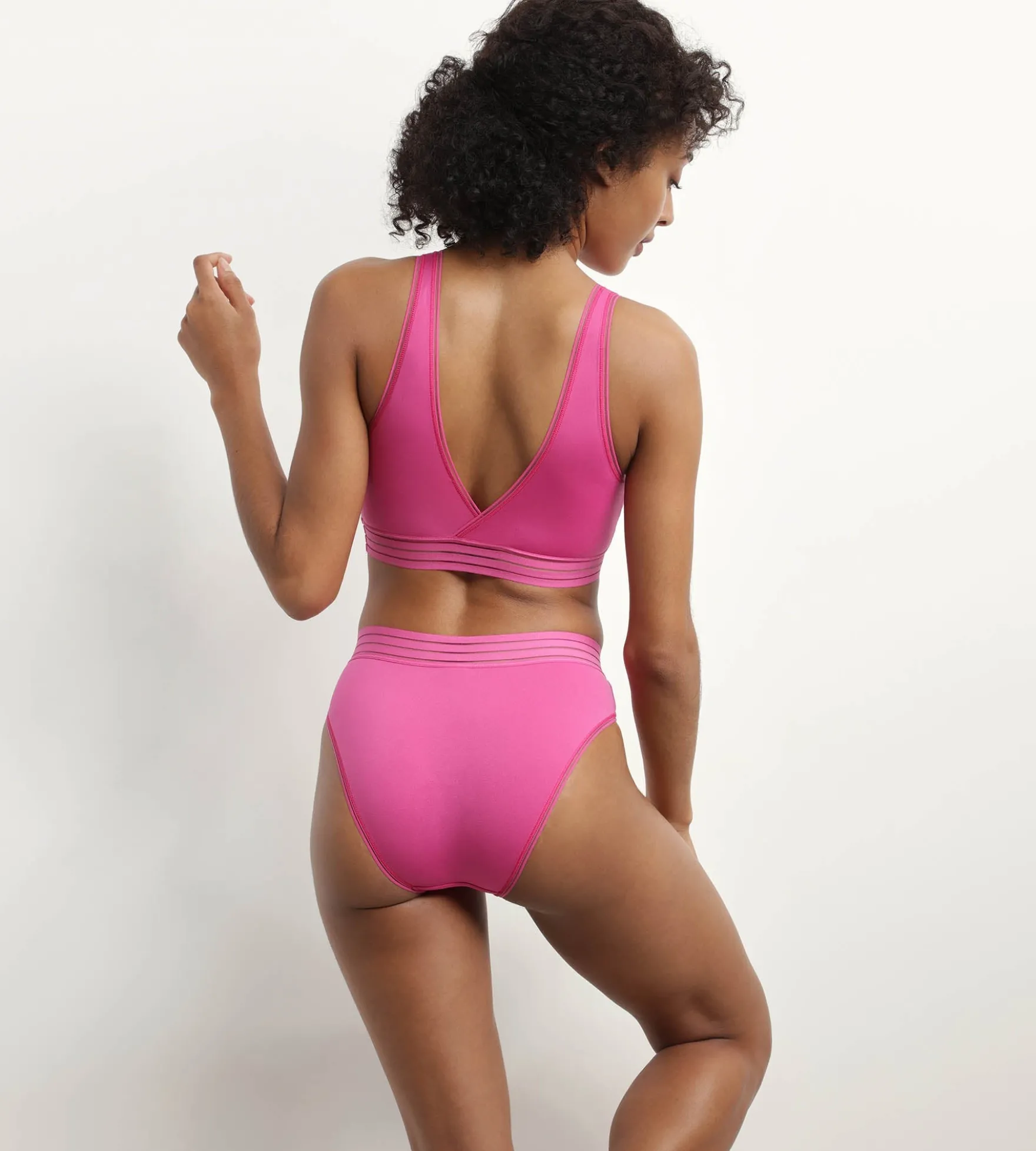Soutien-gorge triangle sans armature en microfibre Fuchsia Oh My Dims