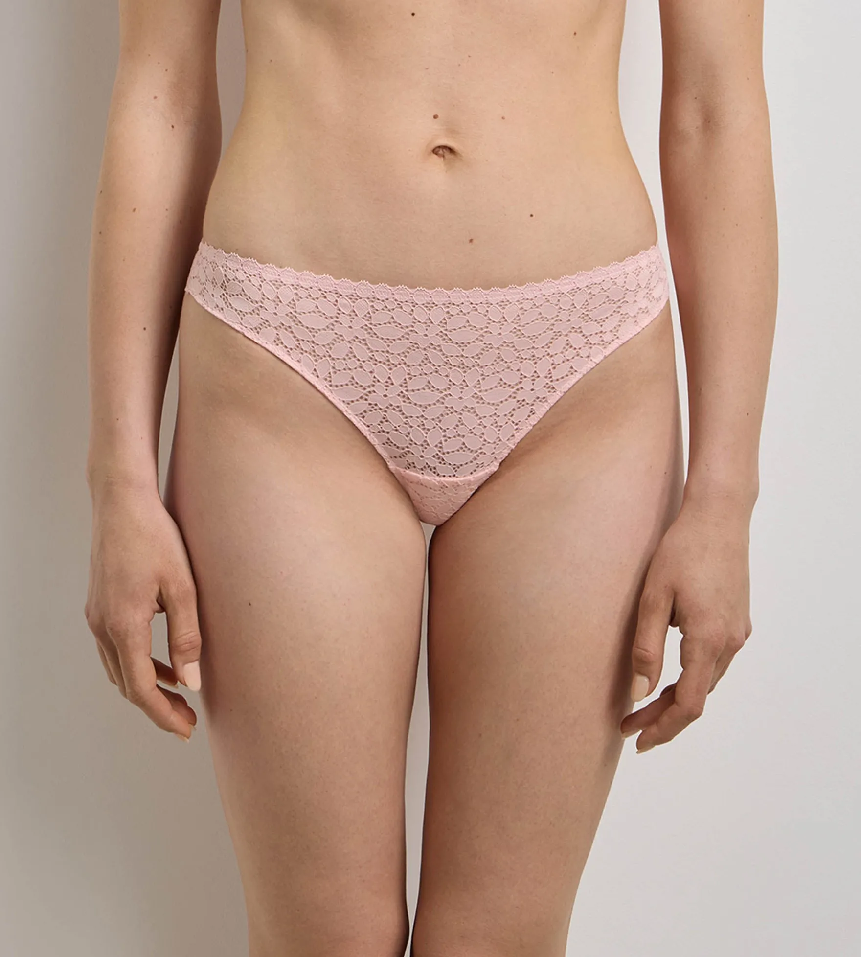 Tanga rose pétale Daily Dentelle
